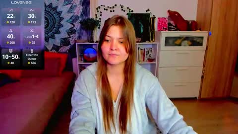 Snapshot of purehanna chatting on 11/24/25, 12:49 Miss Hanna online show from 11/24/25, 12:49