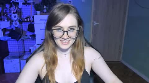 I am Mila online show from 10/29/25, 03:58