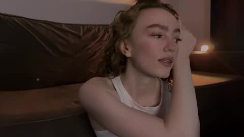 Snapshot of purity_ring chatting on 02/12/25, 11:51 Marie online show from 02/12/25, 11:51