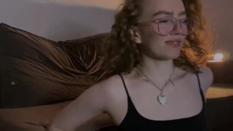 Snapshot of purity_ring chatting on 02/15/25, 11:58 Marie online show from 02/15/25, 11:58