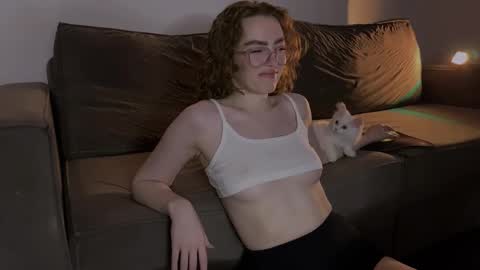 Snapshot of purity_ring chatting on 02/24/25, 12:41 Marie online show from 02/24/25, 12:41