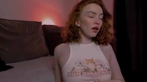 Snapshot of purity_ring chatting on 10/14/25, 07:36 Marie online show from 10/14/25, 07:36