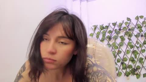 Snapshot of purple_slut_ chatting on 09/08/25, 02:49 Anna online show from 09/08/25, 02:49