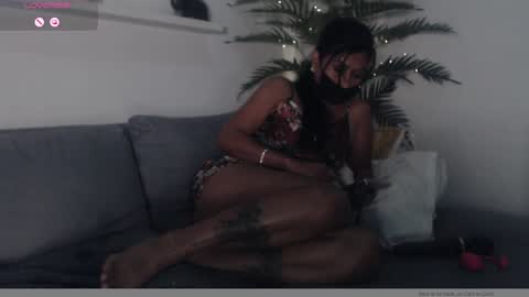 Snapshot of pussycash chatting on 01/09/25, 11:36 POCCA online show from 01/09/25, 11:36