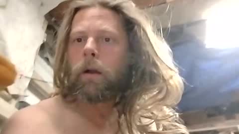 Snapshot of pussylicker517038 chatting on 12/17/24, 09:39 pussylicker517038 online show from 12/17/24, 09:39