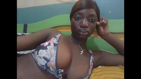 Snapshot of pweedy_ora chatting on 11/05/25, 12:16 ora online show from 11/05/25, 12:16