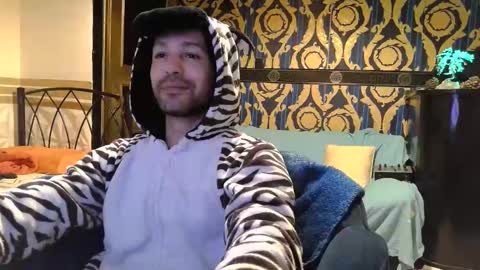 Qianos online show from 01/04/25, 12:27