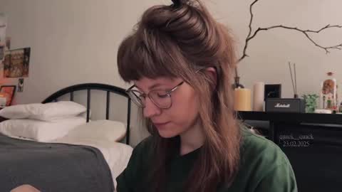    online show from 02/23/25, 08:28