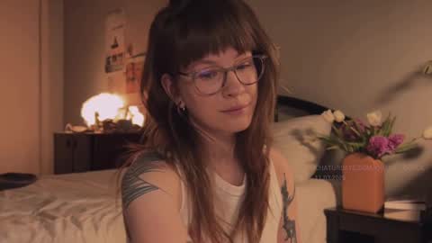    online show from 03/11/25, 03:23