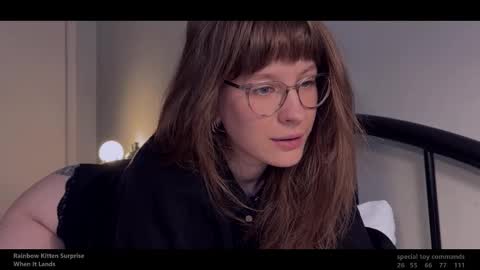    online show from 10/02/25, 03:08