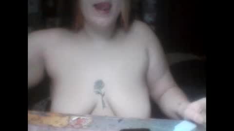 Snapshot of queeeendeepthrot chatting on 02/26/25, 12:16 Bigtitanalslut online show from 02/26/25, 12:16