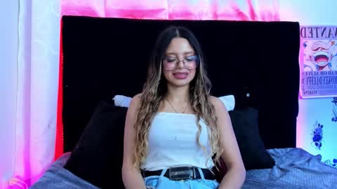 Valentina online show from 11/06/25, 10:54