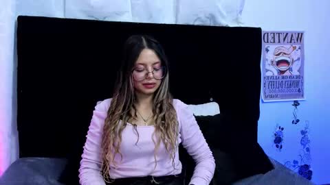 Valentina online show from 11/10/25, 11:48