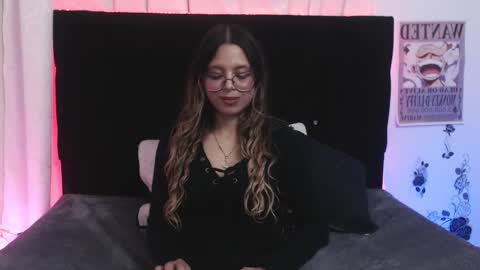 Valentina online show from 11/21/25, 04:44