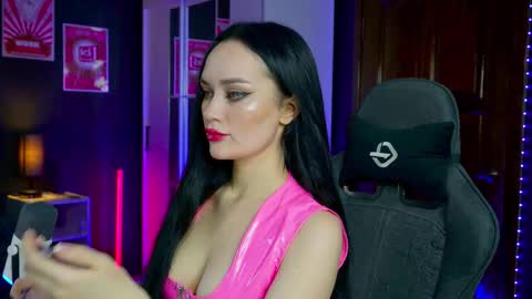 Your world and the universe Aliss online show from 10/27/25, 04:27