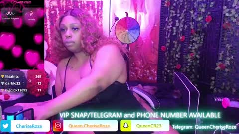 Snapshot of queencroze chatting on 02/27/25, 05:45 Queen Cherise Roze online show from 02/27/25, 05:45