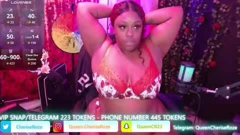 Snapshot of queencroze chatting on 09/17/25, 05:14 Queen Cherise Roze online show from 09/17/25, 05:14