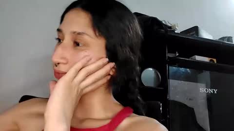 QUEENJEENN online show from 11/05/25, 05:18