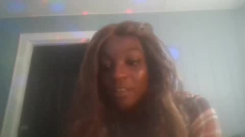 Snapshot of queenmarcaia chatting on 02/18/25, 09:42 queenmarcaia online show from 02/18/25, 09:42