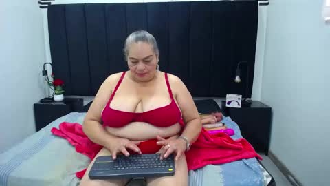 VickyBoobss online show from 10/04/25, 01:31