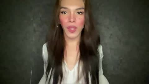 QUEEN online show from 10/24/25, 11:17