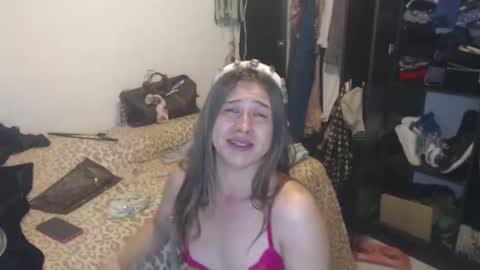 Snapshot of queennicky88 chatting on 02/12/25, 03:51 Nico online show from 02/12/25, 03:51