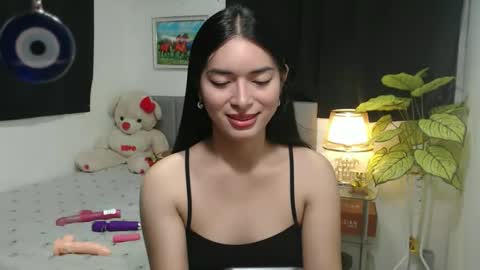 QueenPinay69 online show from 10/23/25, 02:16