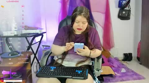 Samantha online show from 10/27/25, 02:37