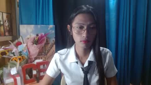 Snapshot of queensteffi chatting on 12/02/24, 12:51 queensteffi online show from 12/02/24, 12:51