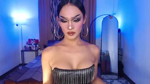 Snapshot of queenvalentinats chatting on 12/28/24, 08:48 ValentinaMoone online show from 12/28/24, 08:48