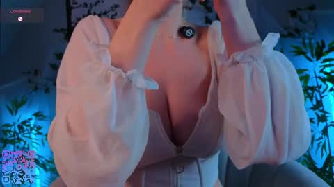 Teri  My favorite vibes 77 101 222 666 online show from 10/20/25, 02:12