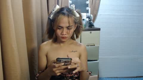 Snapshot of querida18 chatting on 03/06/25, 02:08 eva porada online show from 03/06/25, 02:08