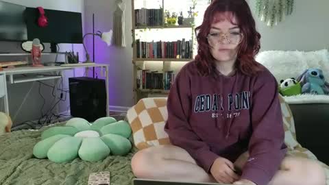 Snapshot of quervoqueen1 chatting on 02/07/25, 06:45 Bri online show from 02/07/25, 06:45
