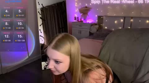 Rebecca  Becc online show from 11/15/25, 03:19