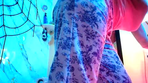 Rachel online show from 10/19/25, 09:43