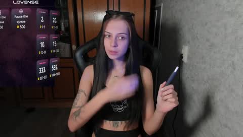 Snapshot of rachel_sharp chatting on 12/16/24, 11:22 Make me cum online show from 12/16/24, 11:22