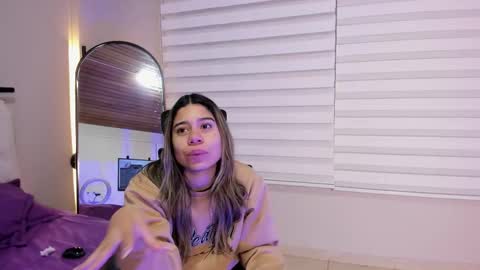 Rachell online show from 10/04/25, 04:32