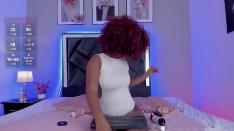 Snapshot of rachell_ebony chatting on 09/13/25, 11:54 Rachel Ebony online show from 09/13/25, 11:54