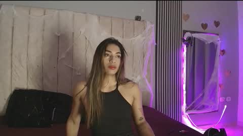 Snapshot of rachell_owen chatting on 10/15/25, 10:04 rachell_owen online show from 10/15/25, 10:04