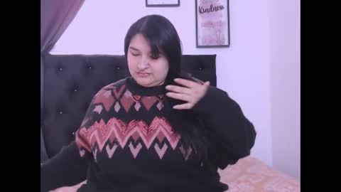 Snapshot of radiantgoddes chatting on 10/13/25, 03:23 radiantgoddes online show from 10/13/25, 03:23