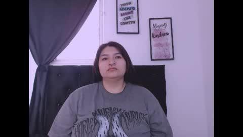 Snapshot of radiantgoddes chatting on 10/26/25, 02:56 radiantgoddes online show from 10/26/25, 02:56