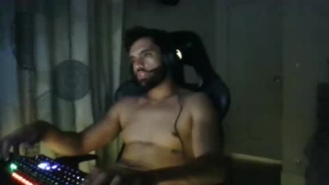 can you tell me something online show from 10/11/25, 05:39