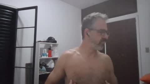 Big Uncle Jungle online show from 10/18/25, 04:04