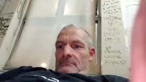 Snapshot of ragingzef69 chatting on 02/17/25, 03:20 Bigthickdickinvic online show from 02/17/25, 03:20