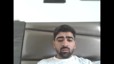 rahull11606 online show from 11/30/25, 05:11