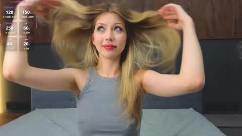 Snapshot of rainauge chatting on 11/16/25, 12:05 Lisa online show from 11/16/25, 12:05