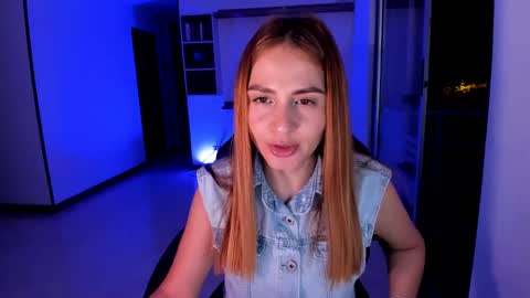 Snapshot of rainbow_jenny chatting on 12/31/24, 11:49 Jennyindependent model . online show from 12/31/24, 11:49