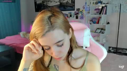 Ramona terner online show from 02/17/25, 07:04