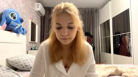 Randa online show from 10/23/25, 07:23