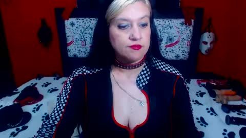 Snapshot of randymaturex01 chatting on 03/05/25, 02:03 Sonia online show from 03/05/25, 02:03